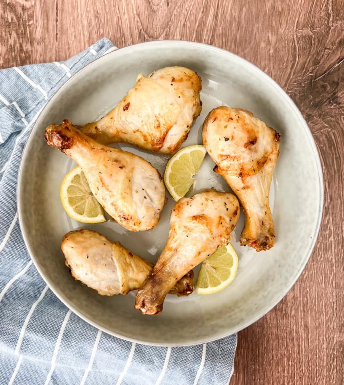 Lemon Garlic Chicken Legs (Low Carb/Keto Friendly)